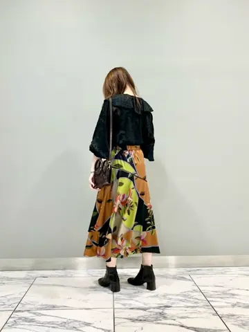 GRACE CONTINENTAL The Banquet eri コーディネート画像