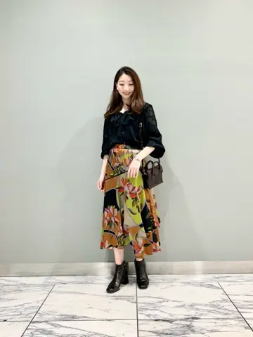 GRACE CONTINENTAL The Banquet eri コーディネート画像