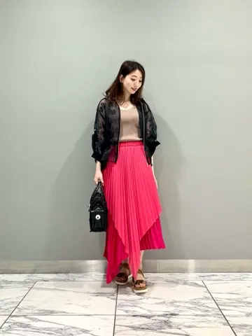 GRACE CONTINENTAL The Banquet eri コーディネート画像