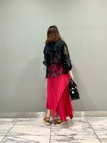 GRACE CONTINENTAL The Banquet eri コーディネート画像