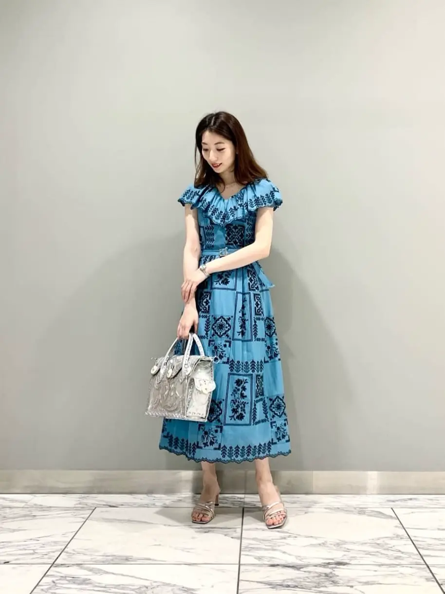 GRACE CONTINENTAL The Banquet eri コーディネート画像