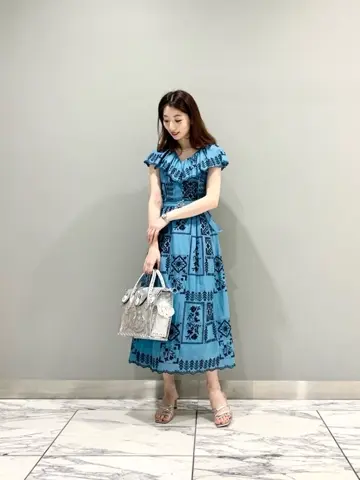 GRACE CONTINENTAL The Banquet eri コーディネート画像