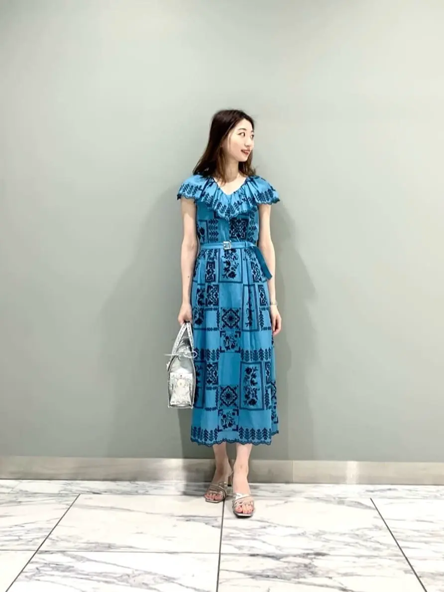 GRACE CONTINENTAL The Banquet eri コーディネート画像