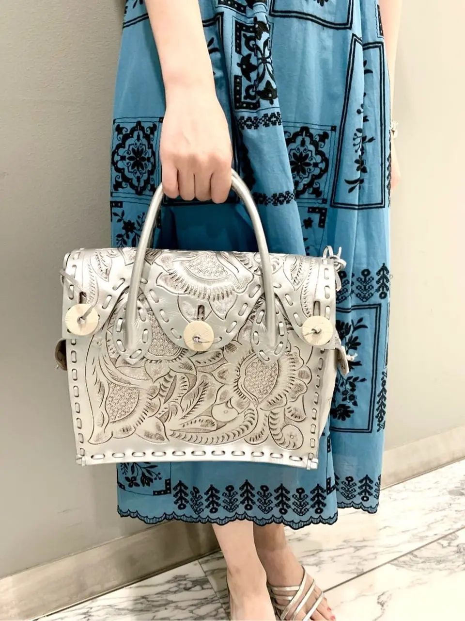 GRACE CONTINENTAL The Banquet eri コーディネート画像