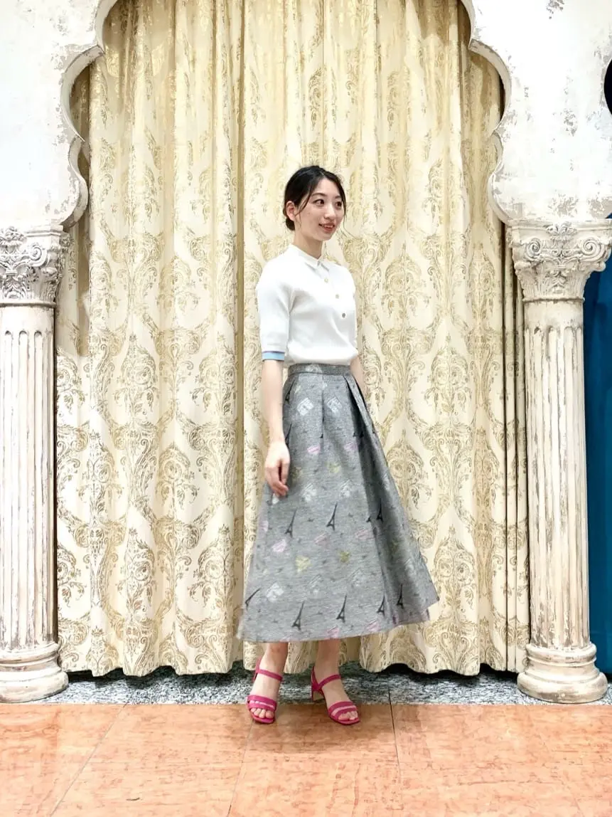 GRACE CONTINENTAL The Banquet eri コーディネート画像