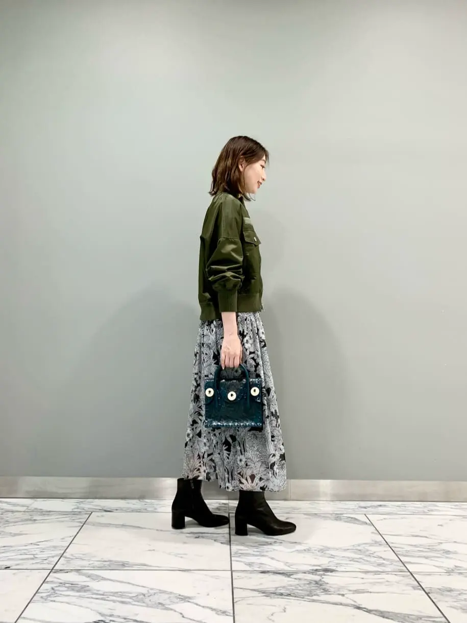 GRACE CONTINENTAL The Banquet eri コーディネート画像