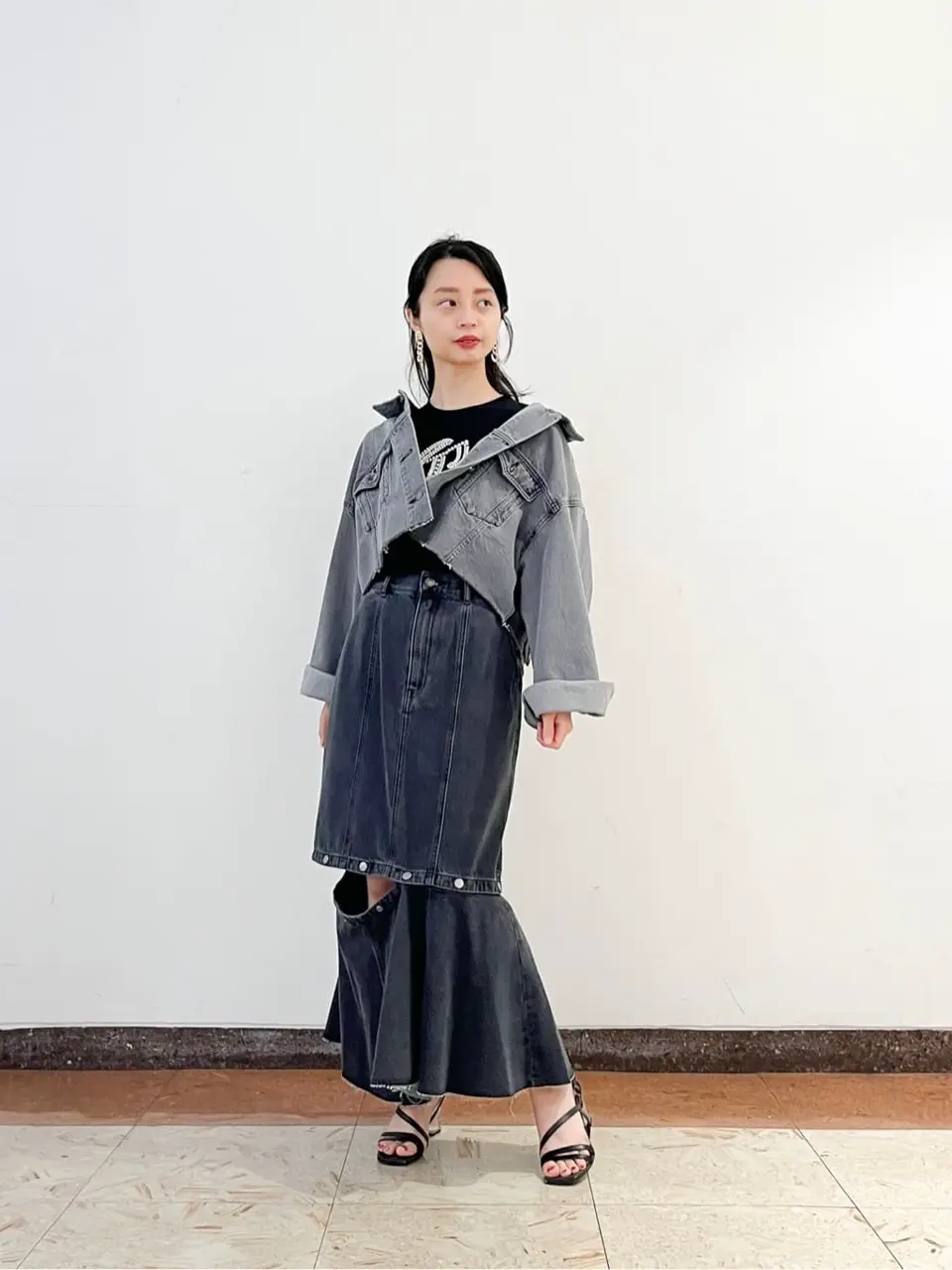 GRACE CONTINENTAL The Banquet yuri コーディネート画像