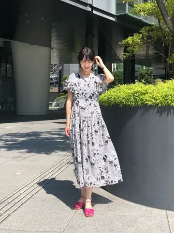 GRACE CONTINENTAL The Banquet 尾田亜沙美 コーディネート画像