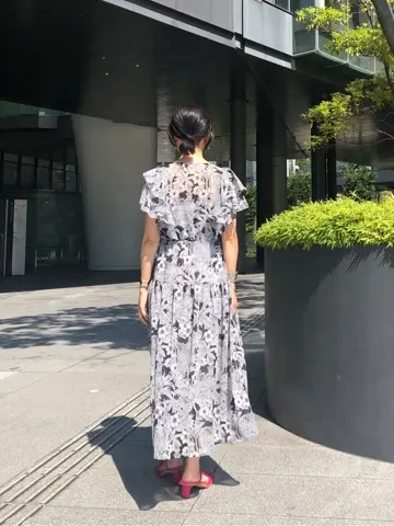 GRACE CONTINENTAL The Banquet 尾田亜沙美 コーディネート画像