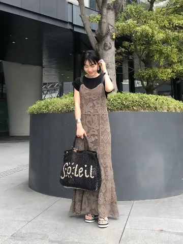 GRACE CONTINENTAL The Banquet 尾田亜沙美 コーディネート画像