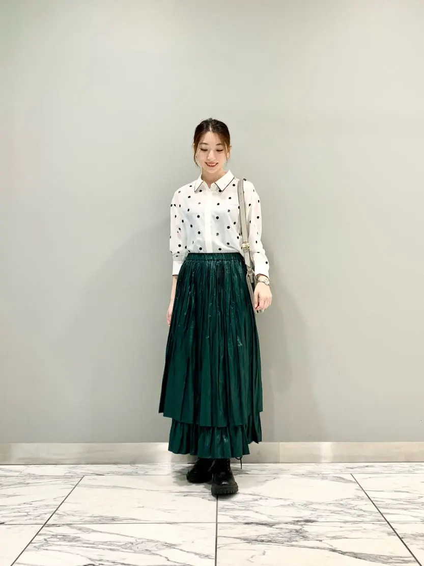 GRACE CONTINENTAL The Banquet eri コーディネート画像