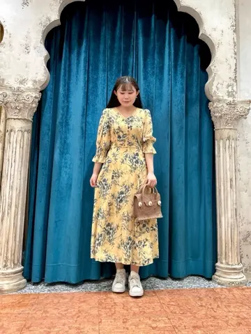 GRACE CONTINENTAL The Banquet 中根　里帆 コーディネート画像