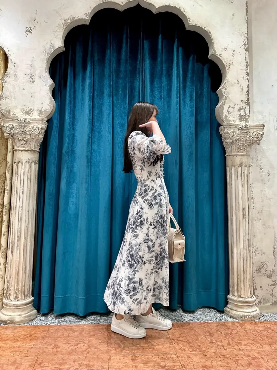 GRACE CONTINENTAL The Banquet 中根　里帆 コーディネート画像