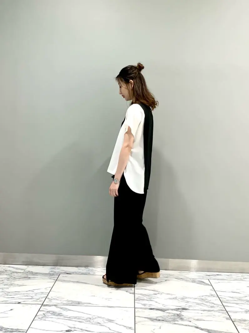 GRACE CONTINENTAL The Banquet eri コーディネート画像