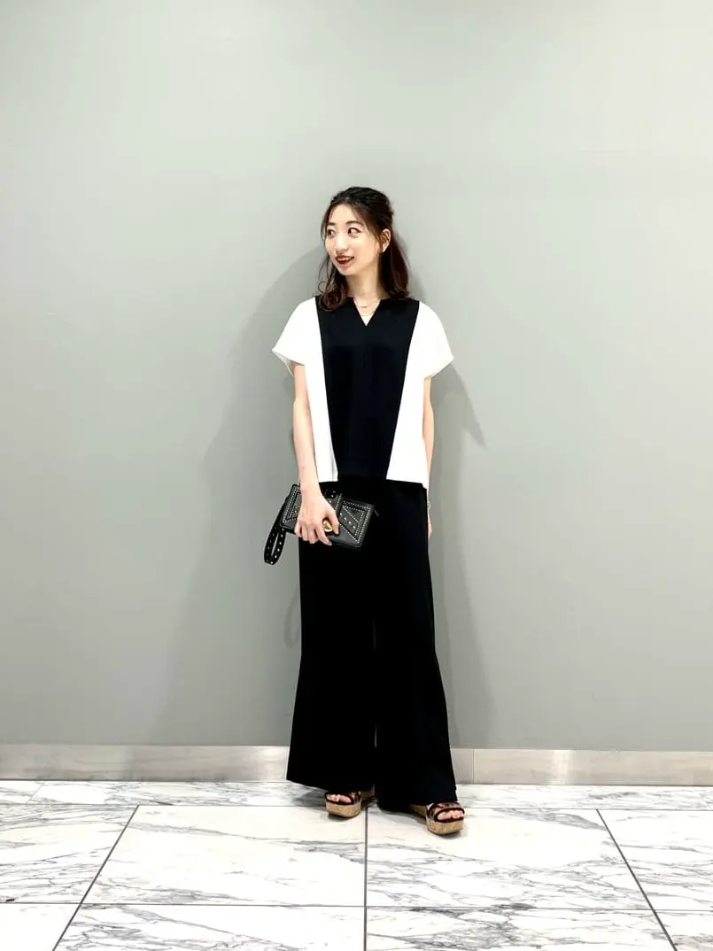 GRACE CONTINENTAL The Banquet eri コーディネート画像