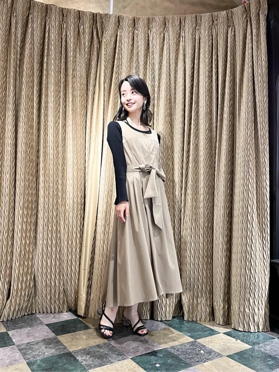 GRACE CONTINENTAL The Banquet yuri コーディネート画像