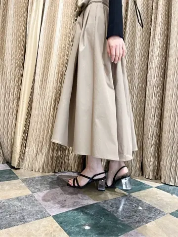 GRACE CONTINENTAL The Banquet yuri コーディネート画像