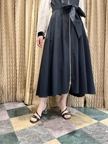 GRACE CONTINENTAL The Banquet yuri コーディネート画像