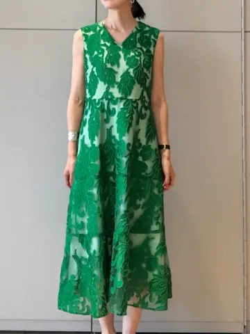 GRACE CONTINENTAL The Banquet 尾田亜沙美 コーディネート画像