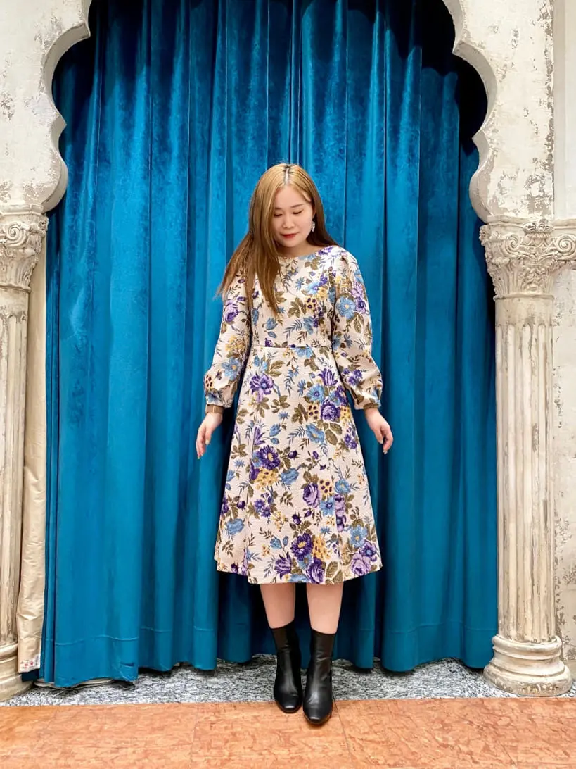  中根　里帆 コーディネート画像