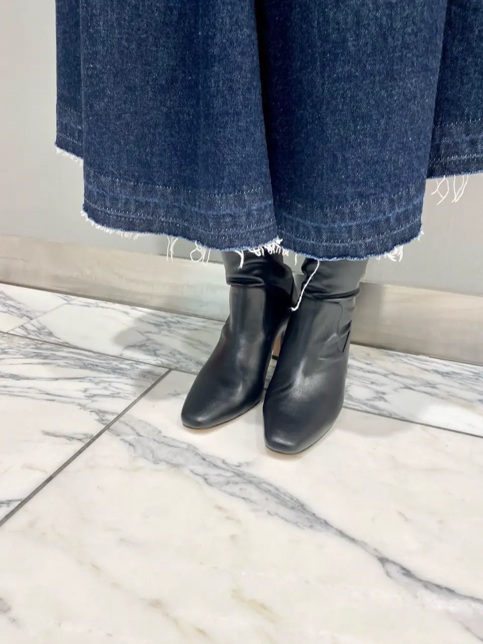 GRACE CONTINENTAL The Banquet 中根　里帆 コーディネート画像