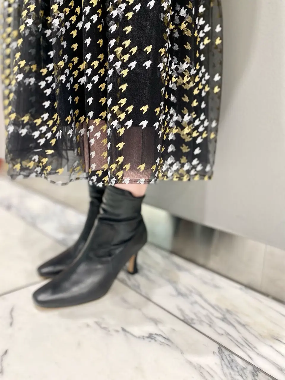 GRACE CONTINENTAL The Banquet 中根　里帆 コーディネート画像