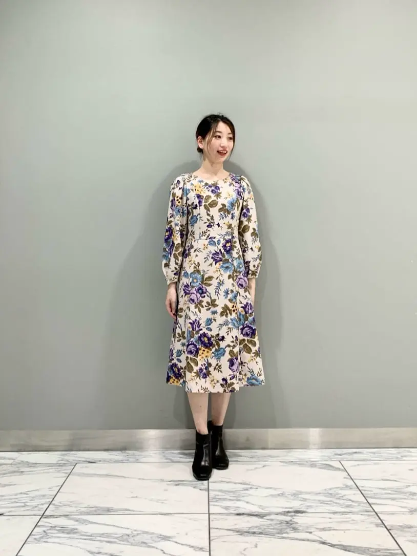 GRACE CONTINENTAL The Banquet eri コーディネート画像