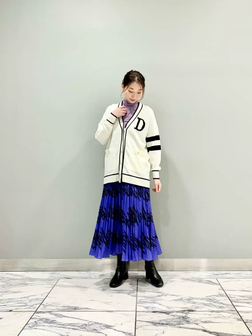 GRACE CONTINENTAL The Banquet eri コーディネート画像