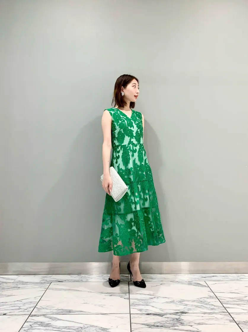 GRACE CONTINENTAL The Banquet eri コーディネート画像