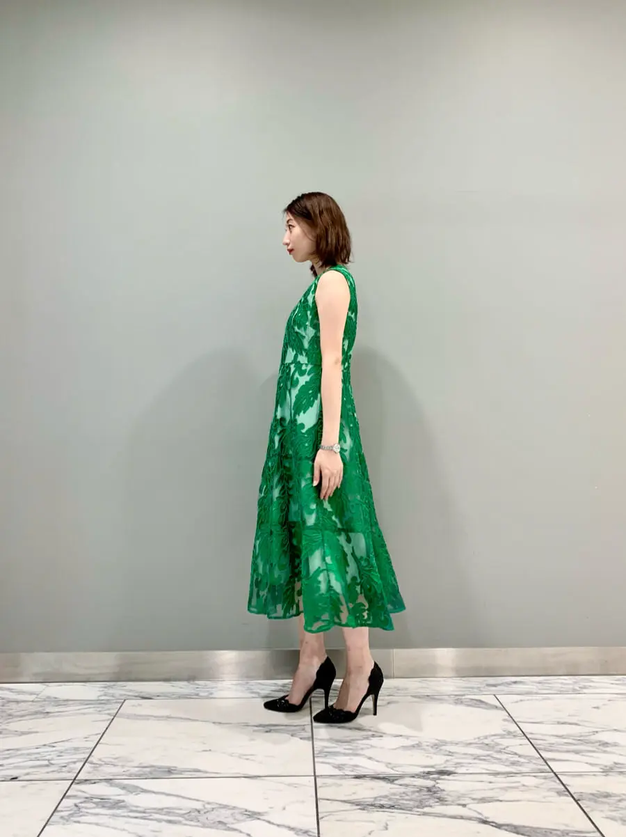 GRACE CONTINENTAL The Banquet eri コーディネート画像