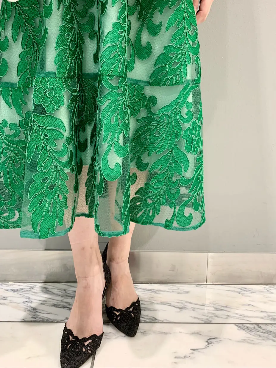 GRACE CONTINENTAL The Banquet eri コーディネート画像