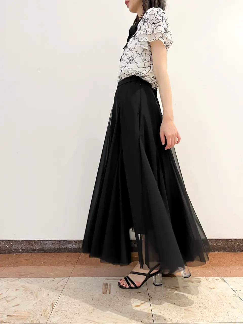 GRACE CONTINENTAL The Banquet yuri コーディネート画像