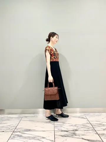 GRACE CONTINENTAL The Banquet eri コーディネート画像