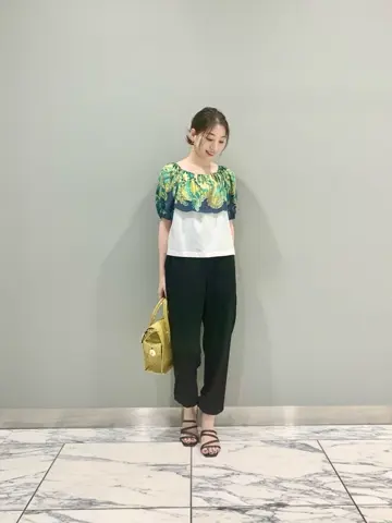 GRACE CONTINENTAL The Banquet eri コーディネート画像