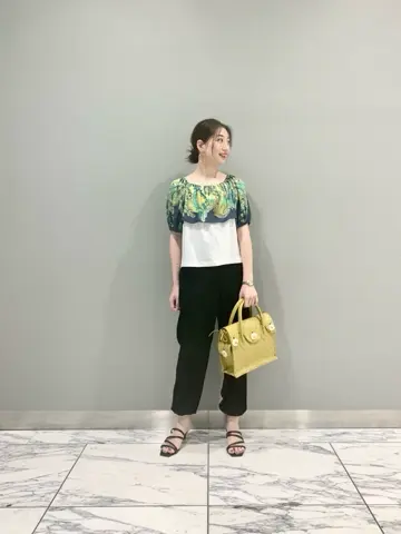 GRACE CONTINENTAL The Banquet eri コーディネート画像