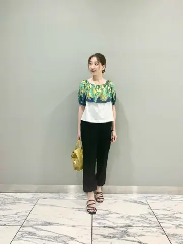 GRACE CONTINENTAL The Banquet eri コーディネート画像