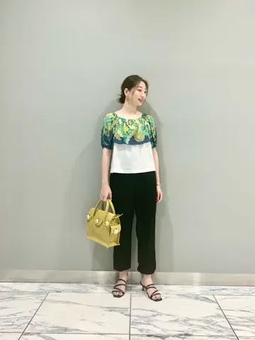 GRACE CONTINENTAL The Banquet eri コーディネート画像