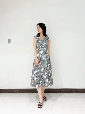 GRACE CONTINENTAL The Banquet yuri コーディネート画像