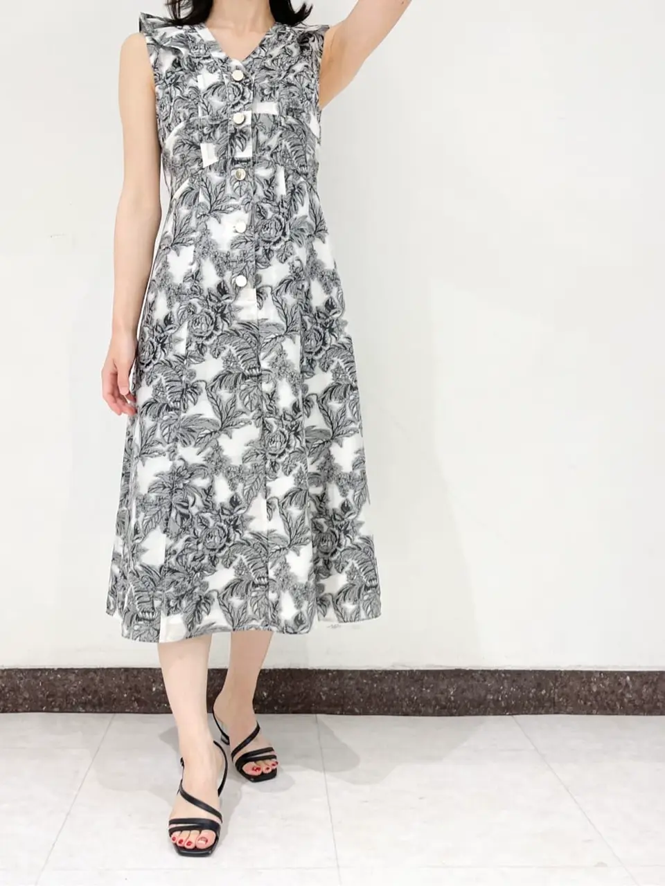 GRACE CONTINENTAL The Banquet yuri コーディネート画像