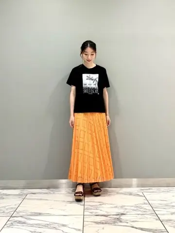 GRACE CONTINENTAL The Banquet eri コーディネート画像