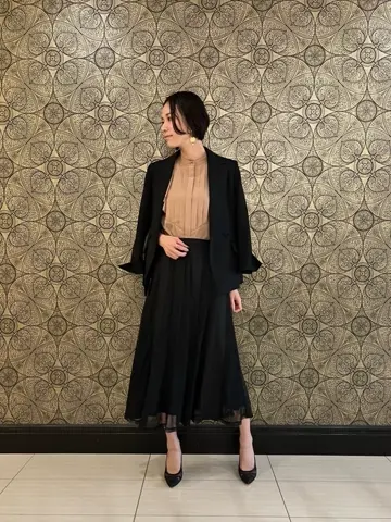 GRACE CONTINENTAL The Banquet 亀田 未希 コーディネート画像