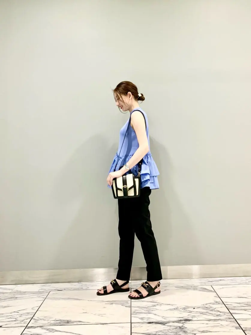 GRACE CONTINENTAL The Banquet eri コーディネート画像