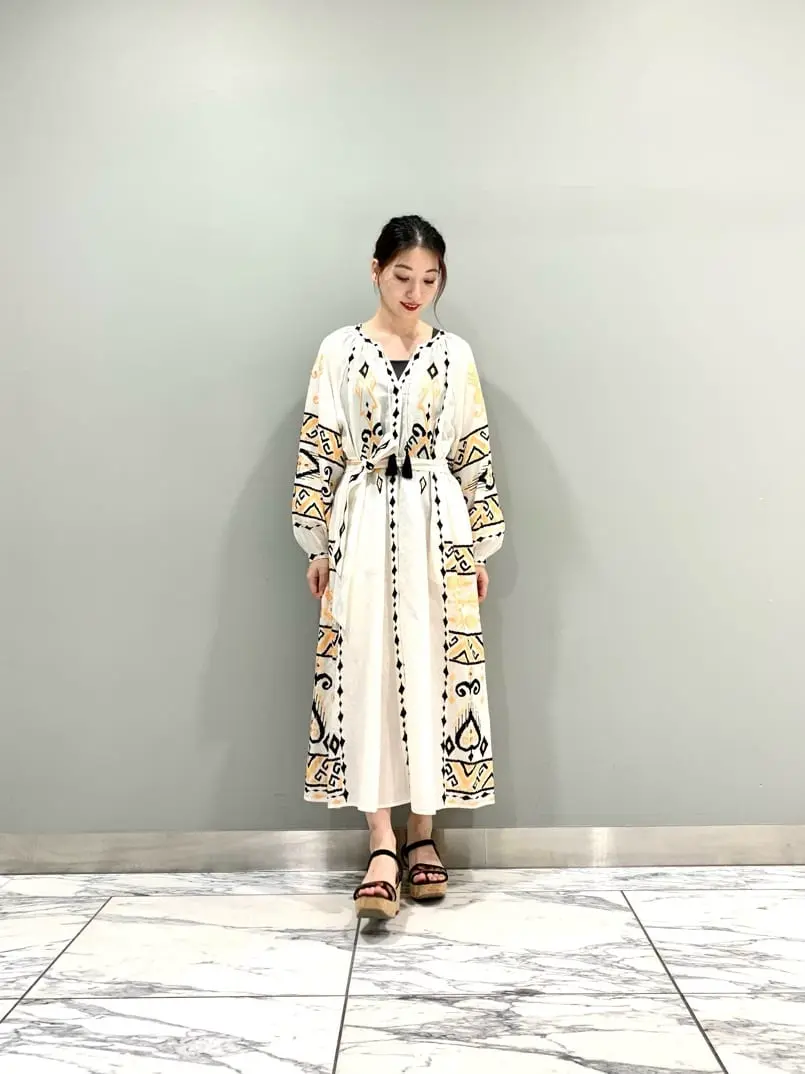 GRACE CONTINENTAL The Banquet eri コーディネート画像