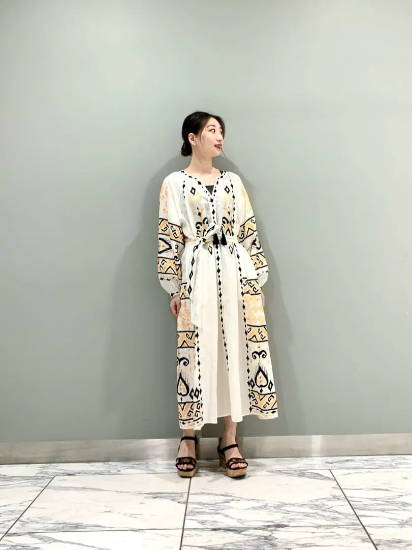 GRACE CONTINENTAL The Banquet eri コーディネート画像