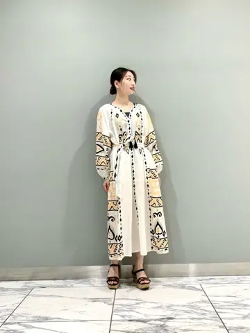 GRACE CONTINENTAL The Banquet eri コーディネート画像