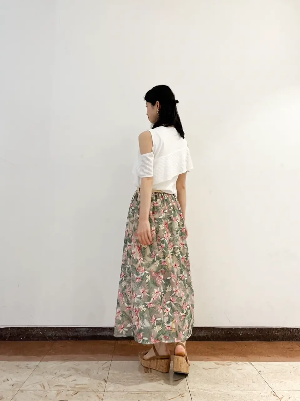 GRACE CONTINENTAL The Banquet yuri コーディネート画像