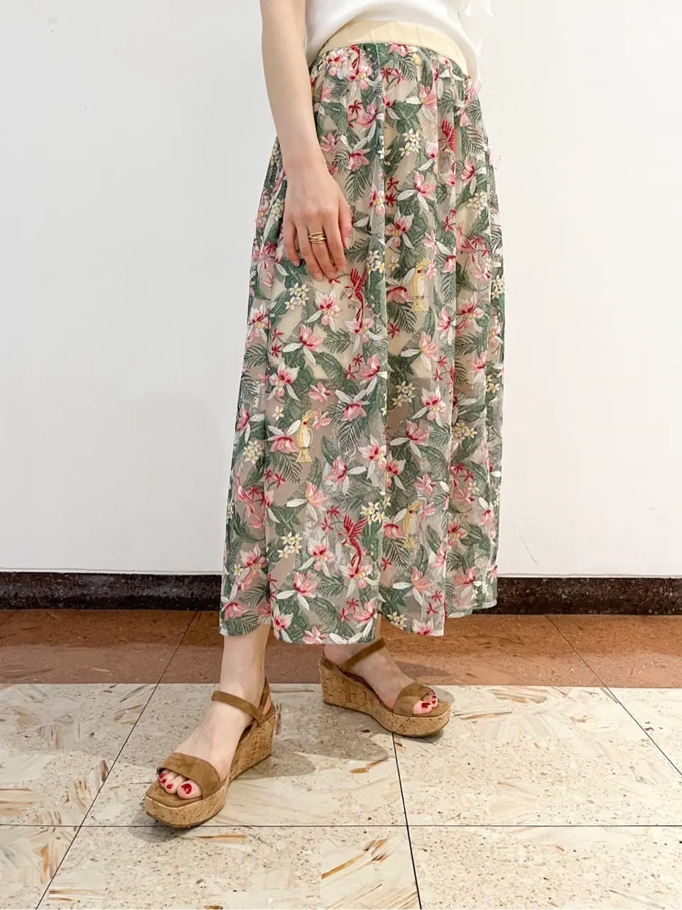 GRACE CONTINENTAL The Banquet yuri コーディネート画像