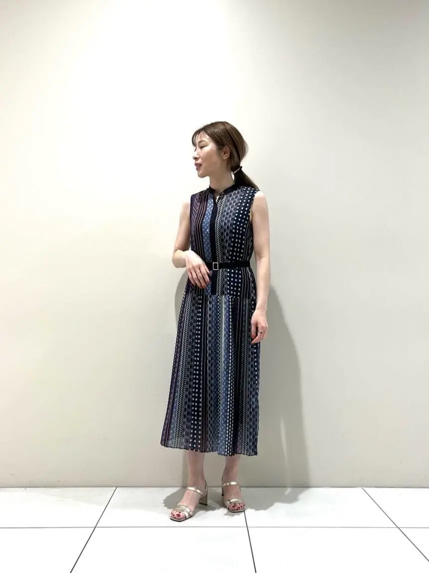 GRACE CONTINENTAL The Banquet 泉　智子 コーディネート画像