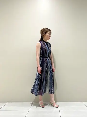 GRACE CONTINENTAL The Banquet 泉　智子 コーディネート画像