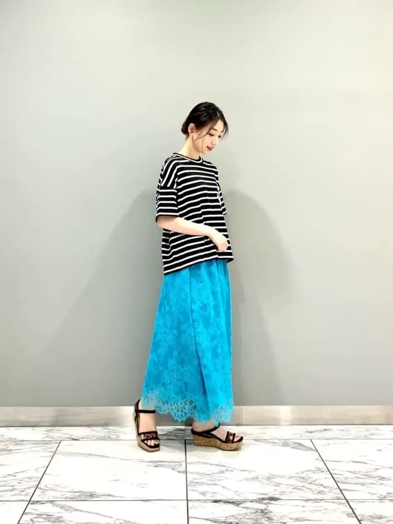 GRACE CONTINENTAL The Banquet eri コーディネート画像